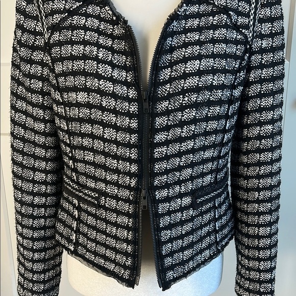 Molly Black and White Tweed Jacket | 8 - Picture 2 of 5